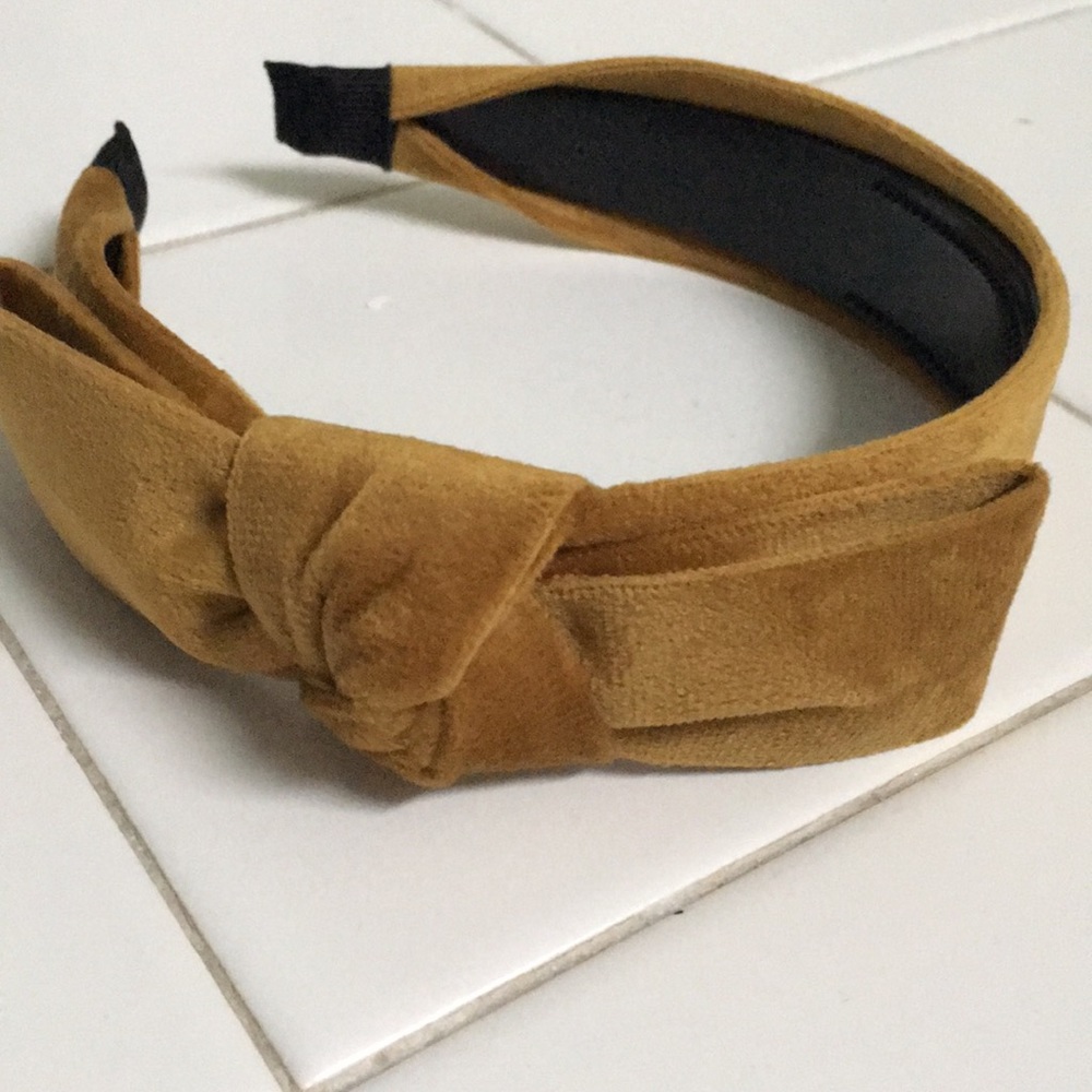yellow headband